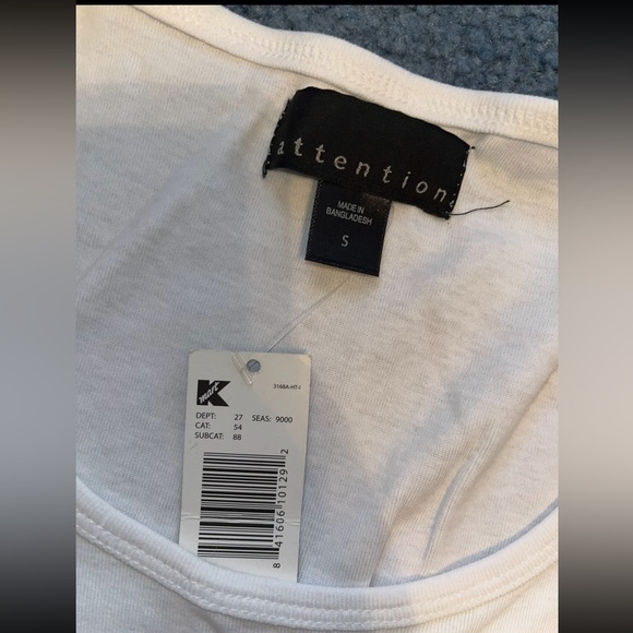 Women’s White Tank Top- size Small- **NEVER WORN** - Picture 2 of 3